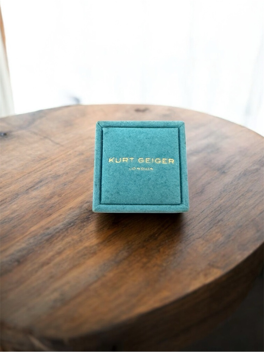 Kurt Geiger Crystal Eagle Ring - Picture 2 of 2